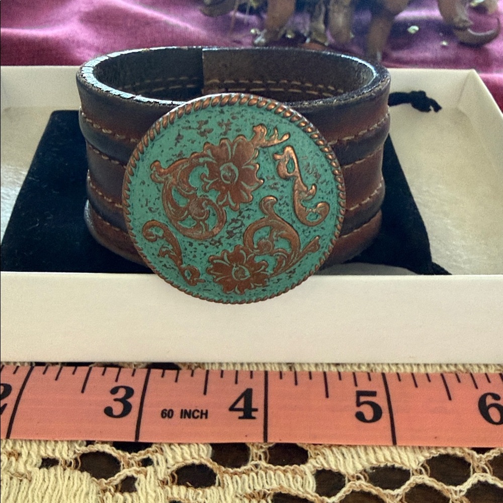 Turquoise Floral Leather Bracelet
